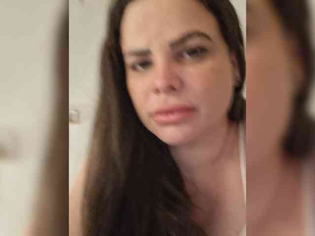 Modelo: AliceBraga