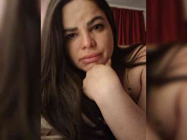 Modelo: AliceBraga