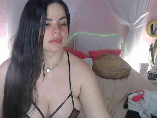 AliceBraga webcam