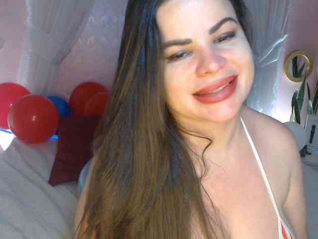 Modelo: AliceBraga