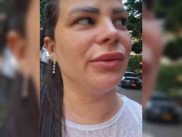 AliceBraga webcam