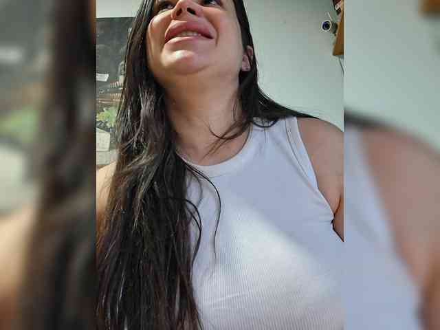 AliceBraga webcam