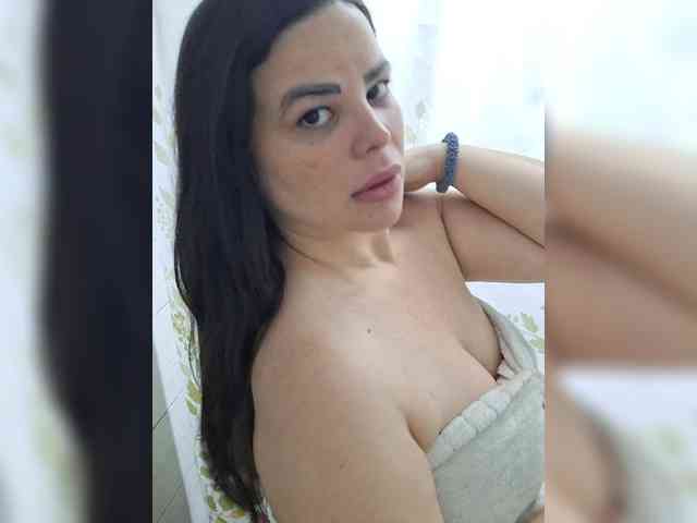 Modelo: AliceBraga