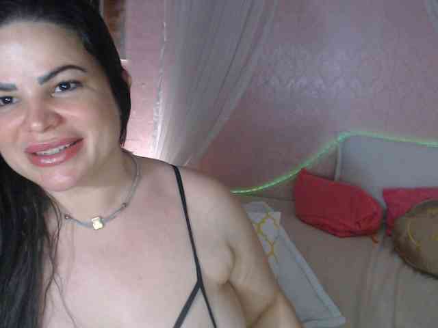 AliceBraga webcam