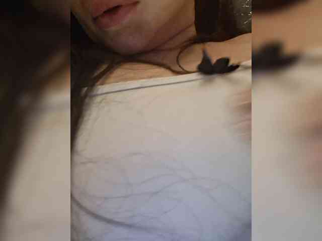 Modelo: AliceBraga