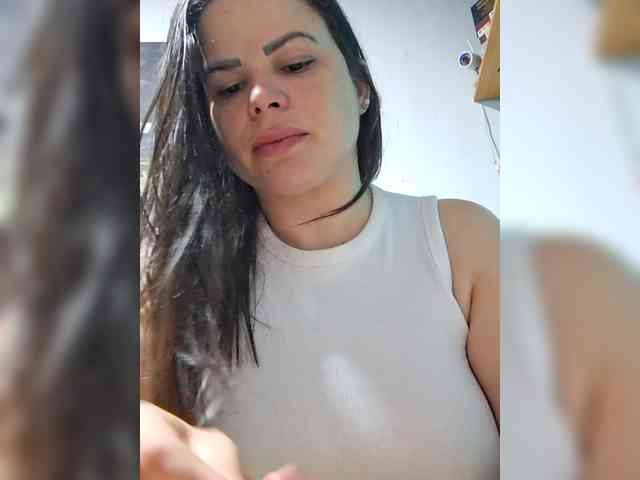 AliceBraga webcam