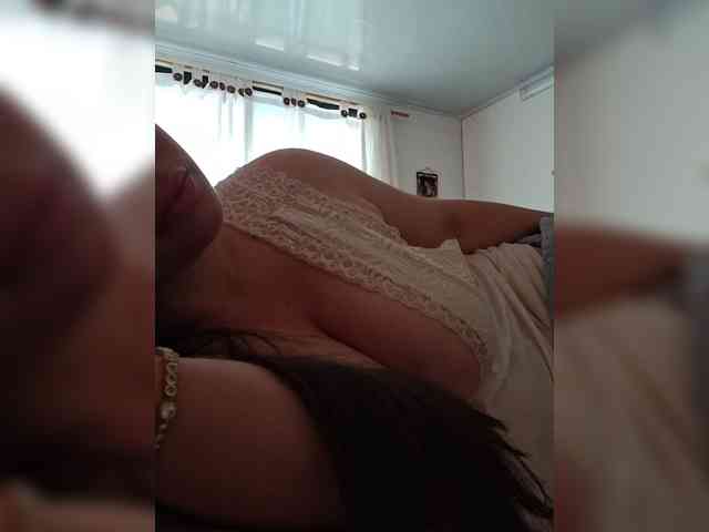 AliceBraga webcam