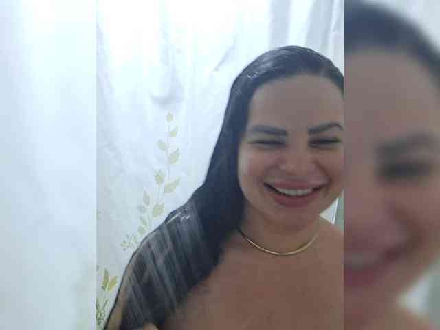 AliceBraga webcam