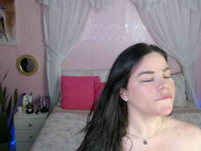 AliceBraga webcam