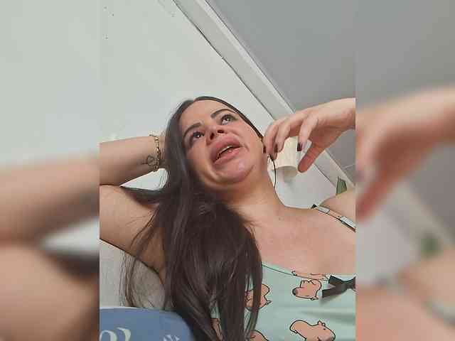 AliceBraga webcam