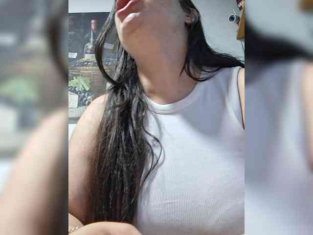 AliceBraga webcam