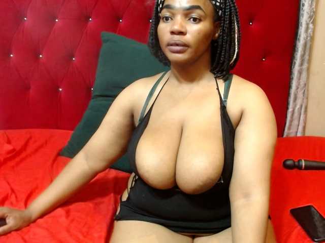 sexyeboncurvy