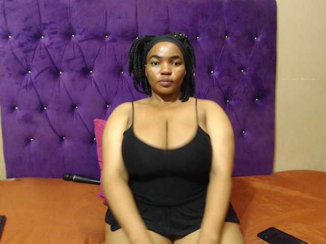 sexyeboncurvy