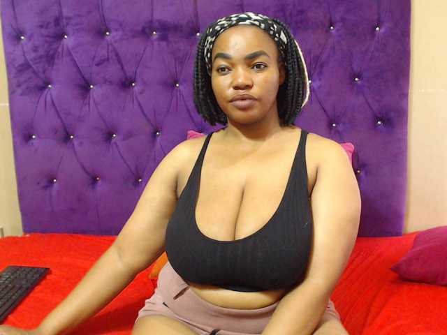 sexyeboncurvy