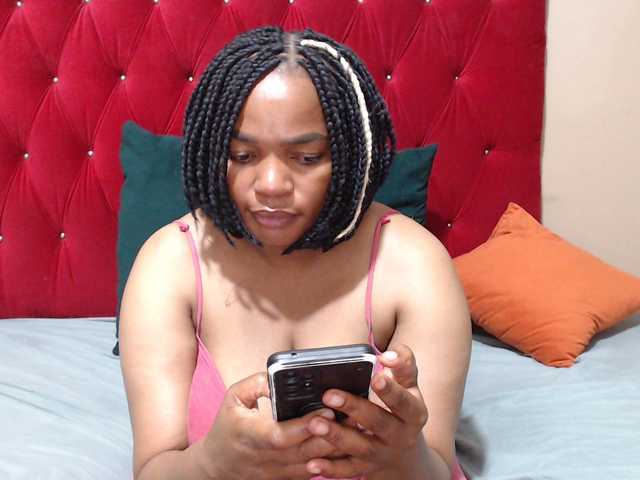 sexyeboncurvy