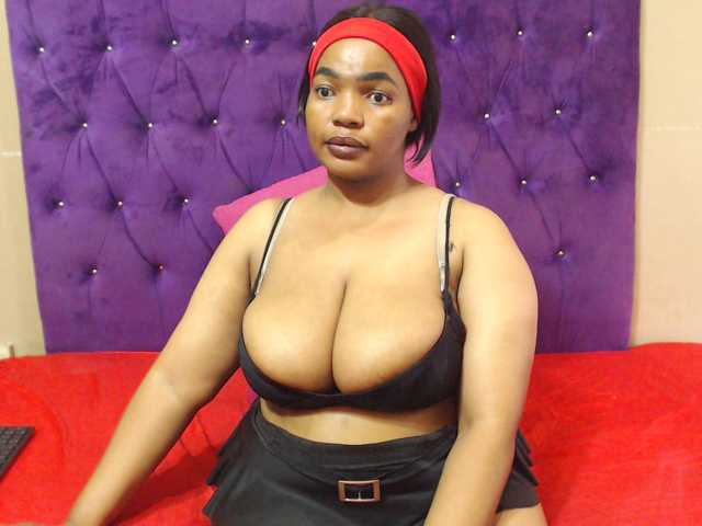 sexyeboncurvy