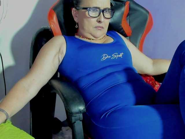 MargothClain live cam on UnifiedCams