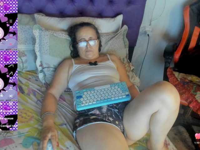 MargothClain live cam on BongaCams