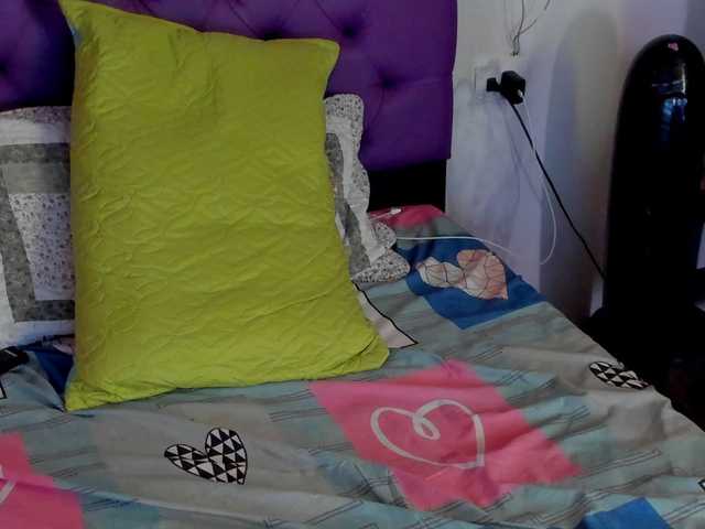 MargothClain live cam on BongaCams