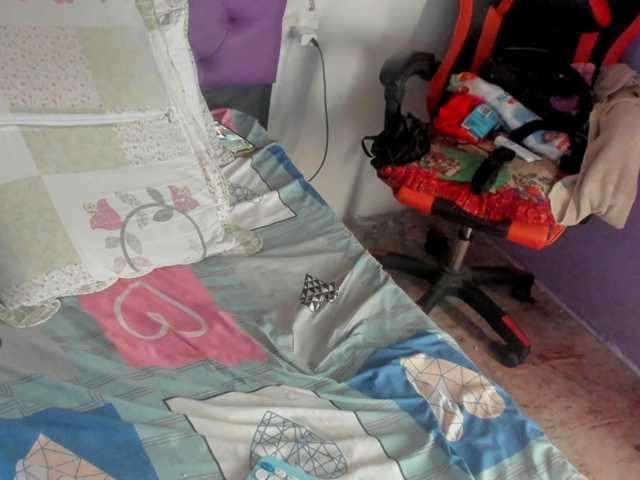 MargothClain live cam on BongaCams