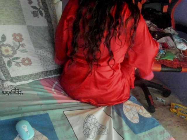 MargothClain live cam preview