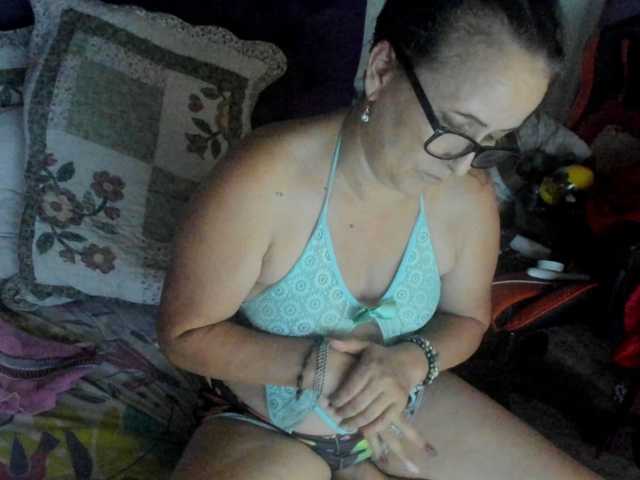 MargothClain live cam on BongaCams
