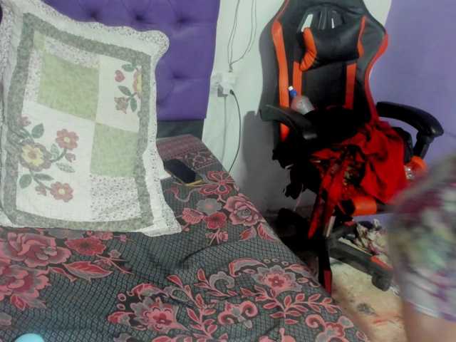 MargothClain live cam on BongaCams