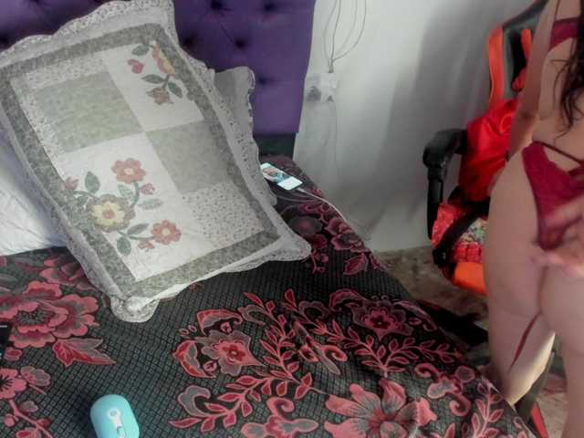 MargothClain live cam on BongaCams