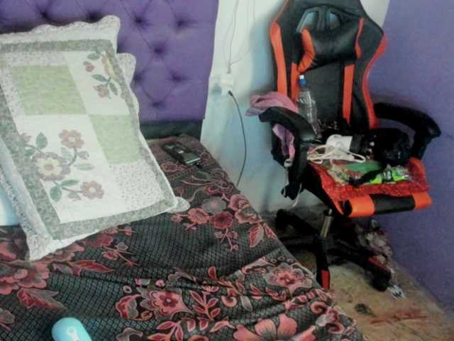 MargothClain live cam on BongaCams