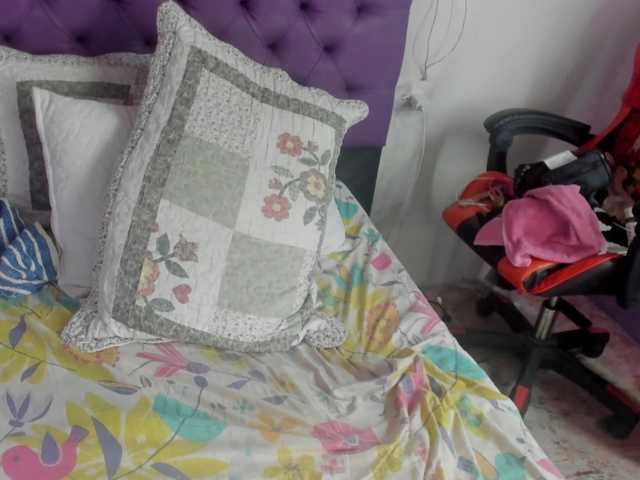 MargothClain live cam on BongaCams