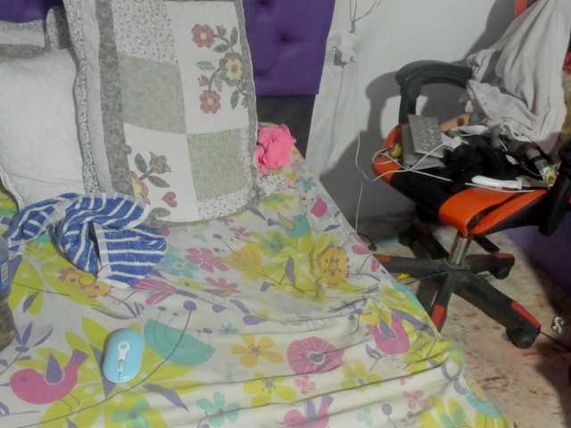 MargothClain live cam on BongaCams
