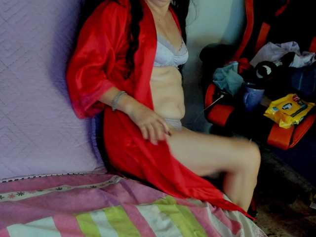 MargothClain live cam on BongaCams