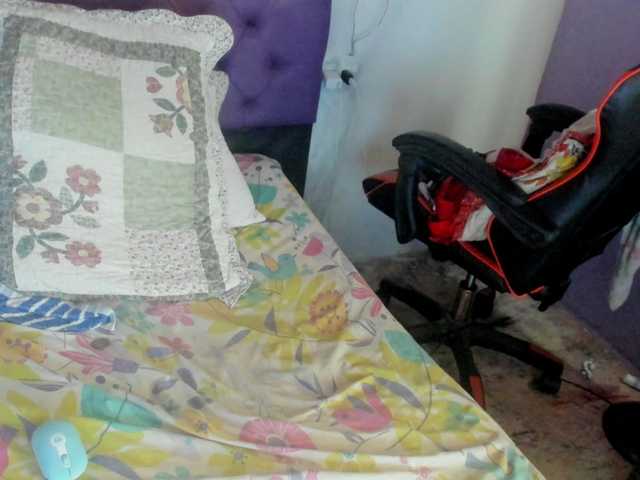 MargothClain live cam on BongaCams