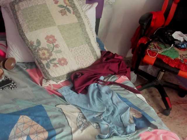 MargothClain live cam preview