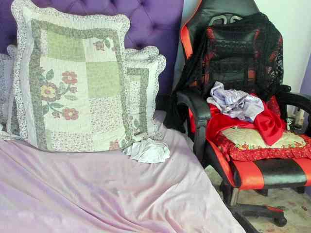MargothClain webcam