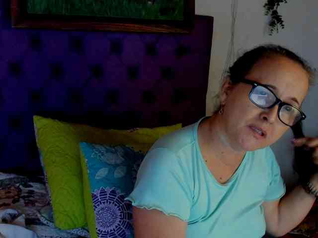 MargothClain webcam
