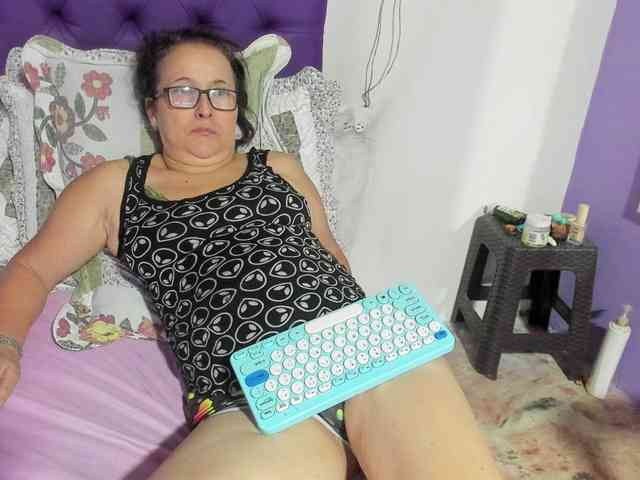MargothClain webcam