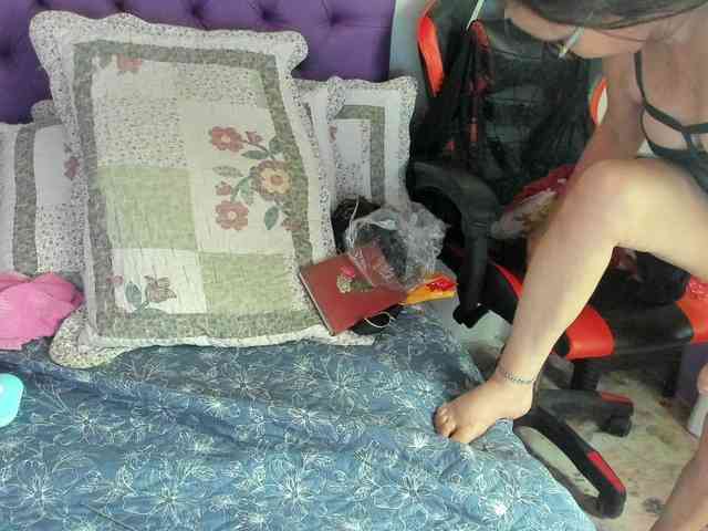 MargothClain webcam