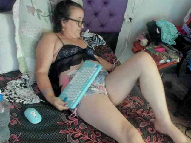 MargothClain webcam