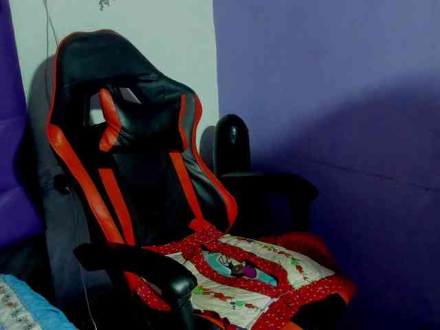 MargothClain webcam