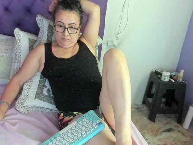 MargothClain webcam