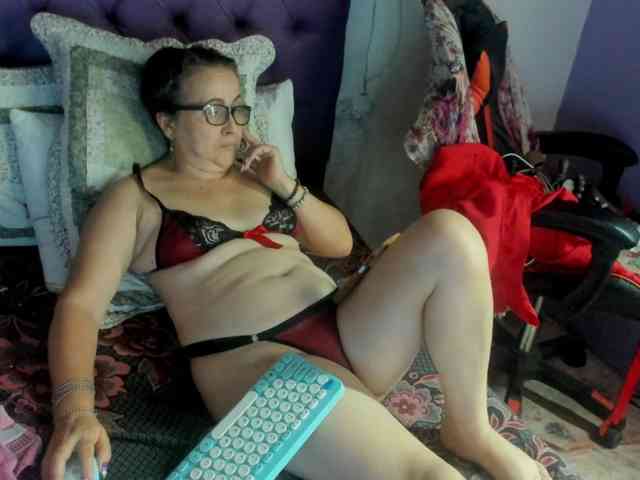 MargothClain webcam
