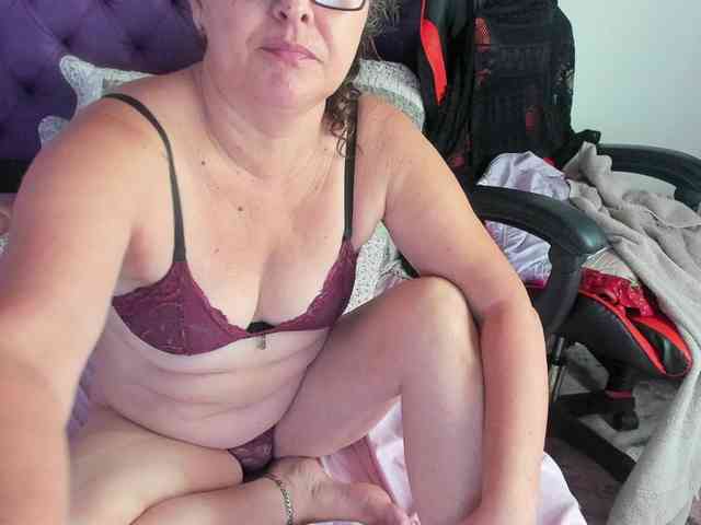 MargothClain webcam