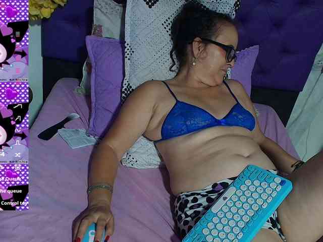 MargothClain webcam