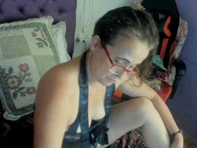 MargothClain webcam