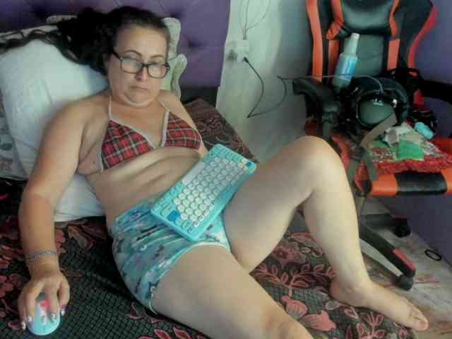 MargothClain webcam
