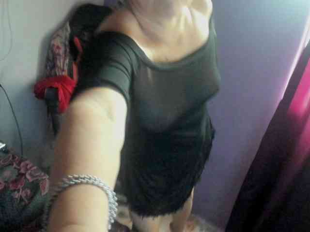 MargothClain webcam