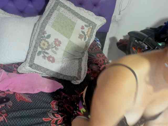 MargothClain webcam