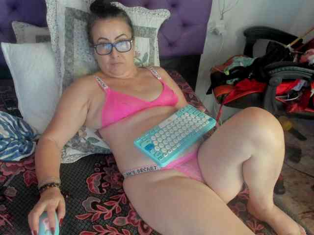 MargothClain webcam