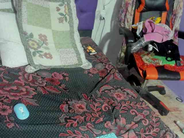 MargothClain webcam